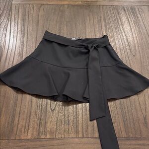 Zara Black Tie-Waist Flounce Skirt